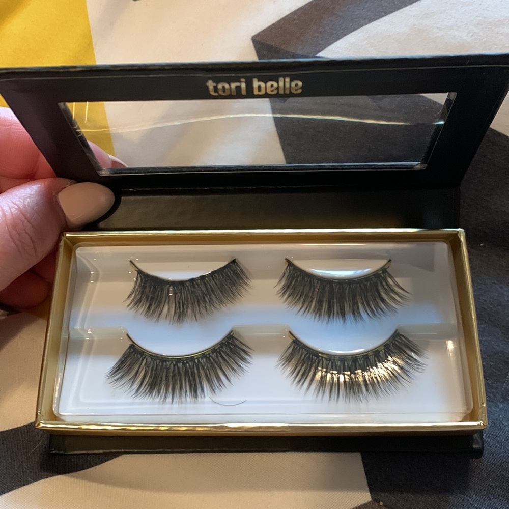 Tori belle cosmetics Epic Magnetude Illusion Magnetic Lashes